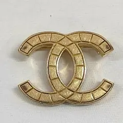 CHANEL シャネル ココマーク ブローチ ゴールドカラー 03P 格子模様 2026年最新】シャネル 03 P ブローチの人気アイテム - メルカリ