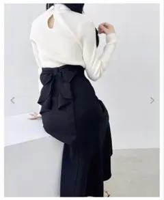 【新品未使用】INGNI イング　バックリボンマーメイドスカート