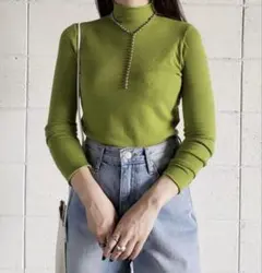 ハイネックニットトップス