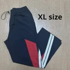 サイドラインデザインパンツ 黒/赤