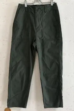 GU ベイカーテイパードパンツ カーキ Mサイズ