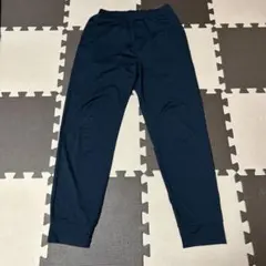 ユニクロキッズ　ウルトラストレッチアクティブジョガーパンツ　ネイビー160cm