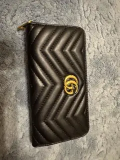 キルティング Gマークとハートのブラック長財布