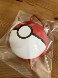 ポケモン　ポケットモンスター　モンスターボール　半立体ポーチ