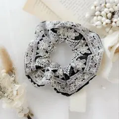 ♡専用ページ♡大人可愛い ブラック インド刺繍リボン シュシュ