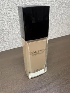 Dior FOREVER SKIN GLOW リキッドファンデーション
