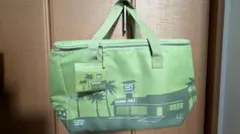 ☆新品未使用　トレダージョーズ Trader Joe’s 保冷バッグ　グリーン