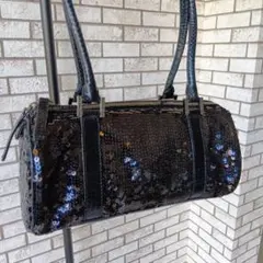 Item thumbnail for item 19a42bb3-268b-4b99-a58e-a98f48304374