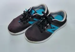☆new balance スニーカー 22.5㎝ ☆