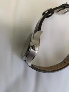 Movement in Motion 自動巻き 腕時計 メンズのサムネイル