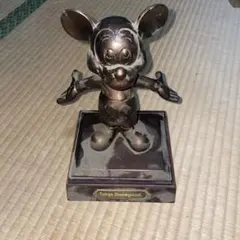 東京ディズニーリゾート ミッキーマウス像 レトロ レア？