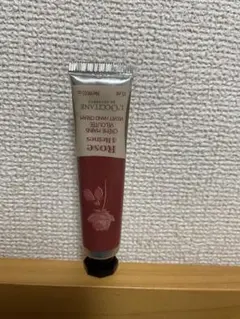 ロクシタン　ローズ　ベルベットハンドクリーム