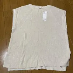 GU サイドストリット　フレンチスリーブセーター