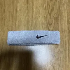 NIKE ヘアバンド　グレー