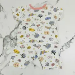 【アンパンマン】パジャマ 総柄 半袖 上下セット ホワイト系 90