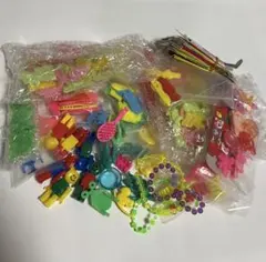 コリス　フエラムネ　おまけ　いろいろ沢山 コリス フエラムネ おまけ アニマルシリーズ 49個 - メルカリ