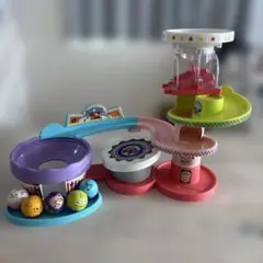 ディズニー　知育玩具 玉転がし