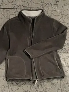 UNIQLO 黒フリースジャケット 150