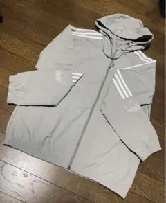 値下★美品アディダスadidas アウトライン トレフォイル ウインドブレーカー