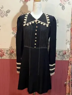 ANNA SUI 黒のレース付き長袖ワンピース　お値下げしました