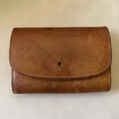 無印良品本革二つ折り財布のサムネイル