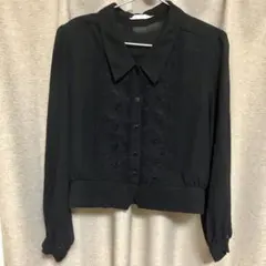 ブラック　刺繍入り　長袖　襟付き　ブラウス　礼服