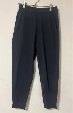 【美品】ユニクロ ウルトラストレッチアクティブジョガーパンツ Sサイズ