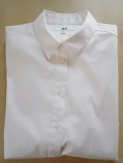 【数回使用美品】ユニクロ　スーピマコットンストレッチシャツ　白　長袖　XL