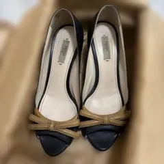 PRADA オープントゥパンプス リボン ブラック ベージュのサムネイル