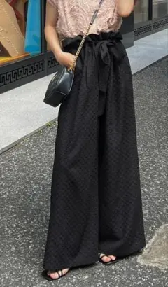 Item thumbnail for item 3a9b9031-ecda-48f5-aeb9-2ad592c2394c