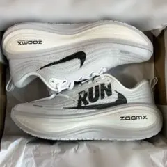 完売モデル26.5cm】ナイキ ボメロプラス RUN - メルカリ