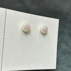 パール 偏光 ピアス 白 ホワイト 上品 大人可愛い ドロップ オパール 真珠