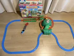 プラレール トーマス どきどきマウンテンとおおきな転車台セット