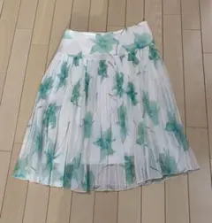 vanilla confusion ヴァニラコンヒュージョン　花柄　スカートのサムネイル