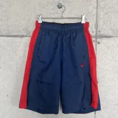 NIKE バイカラー　ハーフパンツ