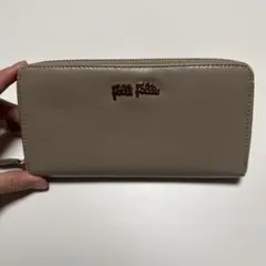【早い者勝ち】フォリフォリ　長財布のサムネイル