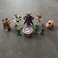 トイストーリー ガチャガチャ ならぶんです。2