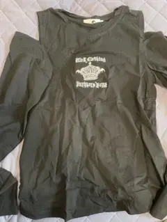 NieR オフショルダー 長袖Tシャツ