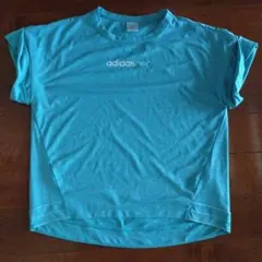 adidas neo 半袖Tシャツ 水色（オーバーサイズ）のサムネイル