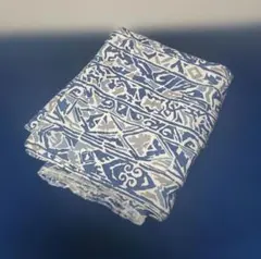 幾何学模様 布地 ブルー系