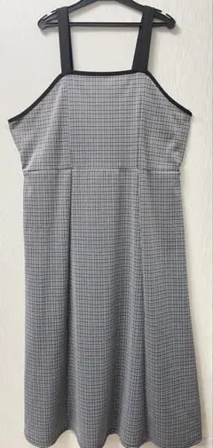 レディース　ワンピース　4L チェック　モノトーン　　ストレッチ　白黒