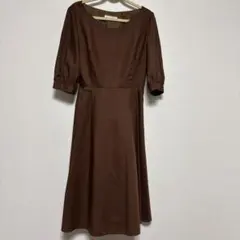 BERADIANCE ブラウン 5分袖 ワンピース 茶色のサムネイル