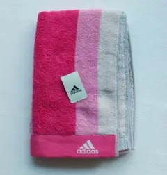 ピンク　アディダス スポーツタオル 新品未使用