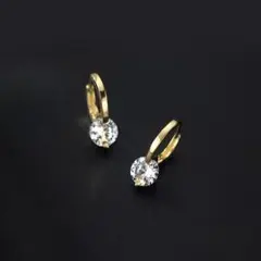 【No.40】ゴールド 大粒ジルコニア フープピアス