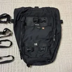 Item thumbnail for item 3d722e7f-0576-4f88-a70d-12453587a75f