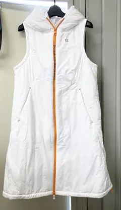 レディース　カルバンクラインパフォーマンス　フード2ウェイロングダウンベスト