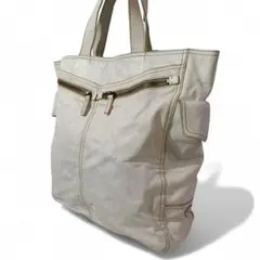 正規品 プラダ トートバッグ レザー 革 ホワイト 白 A4収納 三角ロゴ