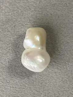 【特大2cm】淡水パール／バロック／雪だるま型／ツインパール／メタリックな照り