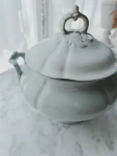 アズキアンティーク　フランス　ホワイト陶器 スーピエール　美品 アズキ様 専用アンティーク フランス ホワイト陶器 スーピエール 美品