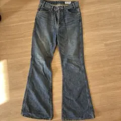 HOLIDAY DENIM ブーツカットデニム
